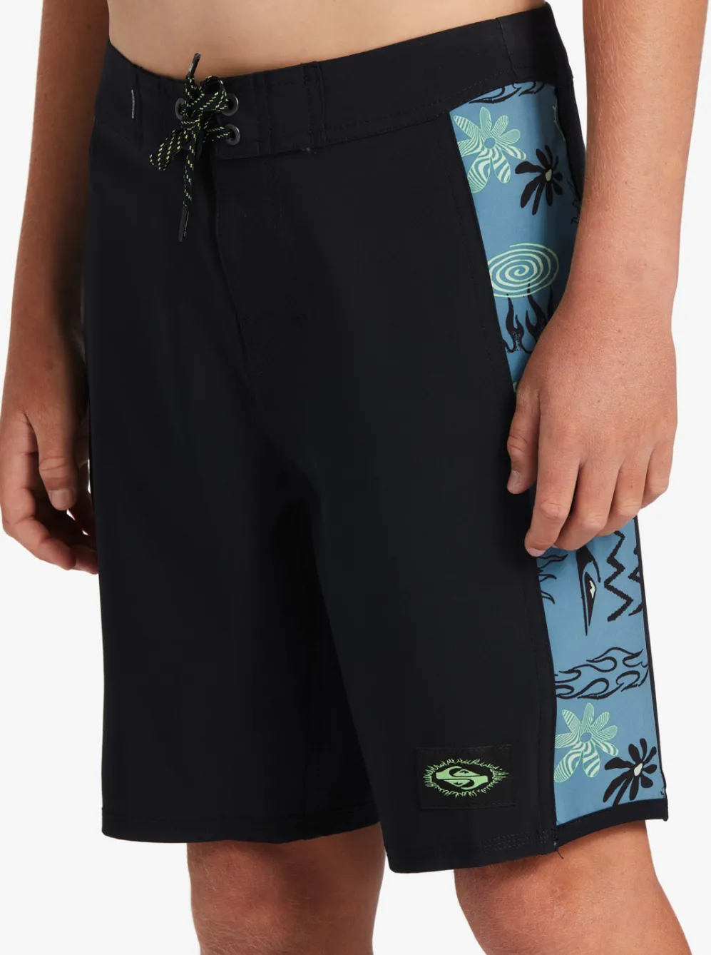 Quiksilver Shorts|Boy'S 8-16 Surfsilk Radical Arch 16" Boardshorts Black