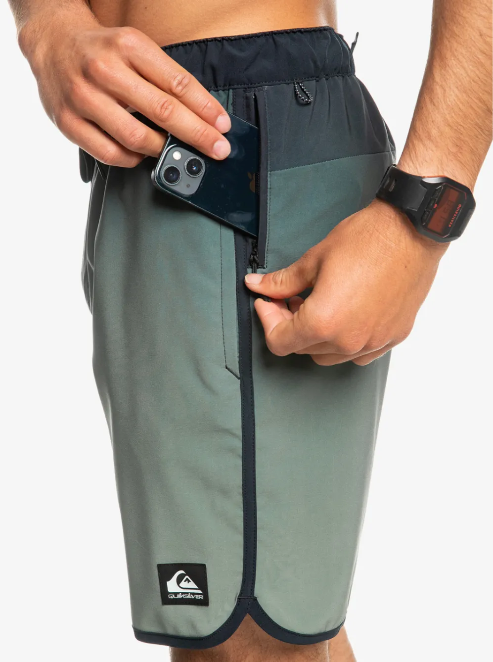 Quiksilver Boardshorts|Omni Scallop 17" Amphibian Boardshorts Laurel Wreath
