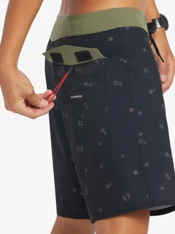 Quiksilver Boardshorts|Surfsilk 69 18