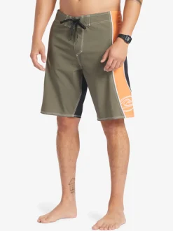 Quiksilver Shorts & Amphibians|Surfsilk Flight 20 20