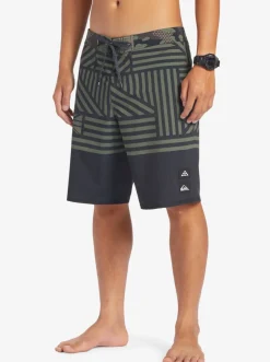 Quiksilver Boardshorts|Surfsilk Hawaii Flag 20 20