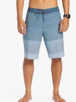 Quiksilver Boardshorts|Surfsilk Massive 20