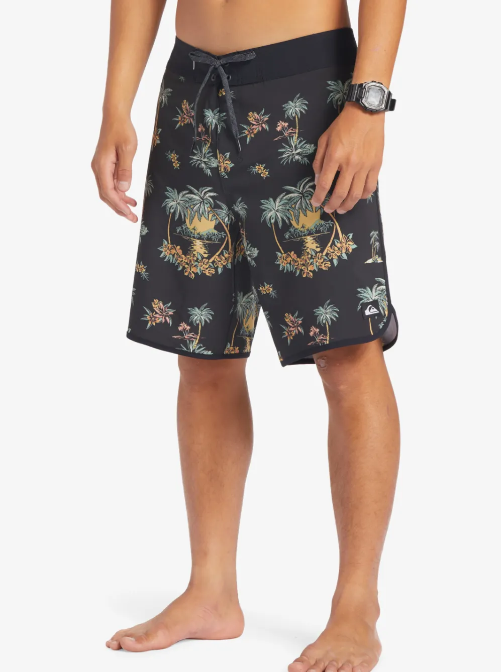 Quiksilver Boardshorts|Surfsilk Scallop 19" Boardshorts Black Palm Spritz