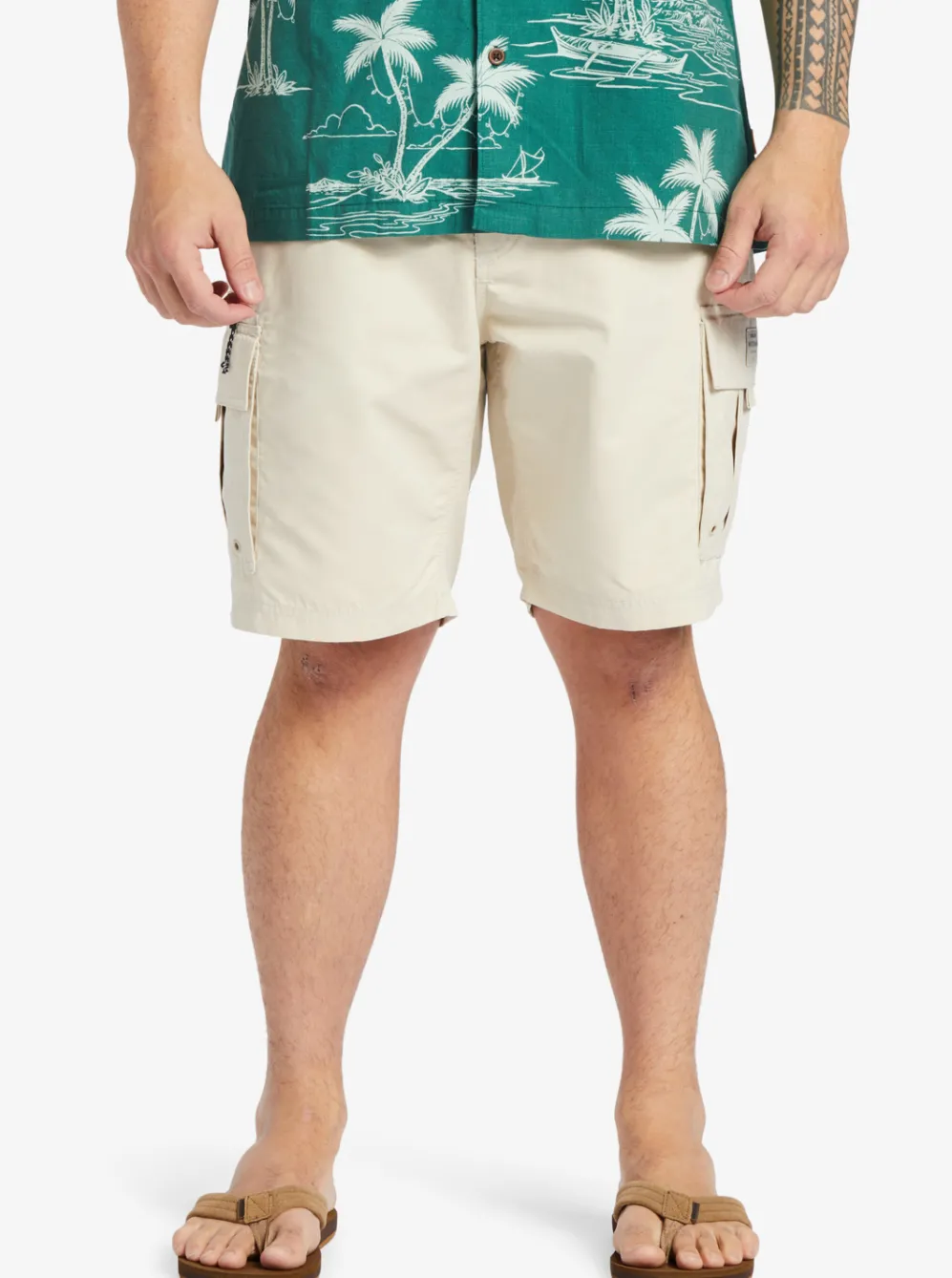 Quiksilver Shorts|Waterman Maldive Atoll Cargo 20" Shorts Brown Rice